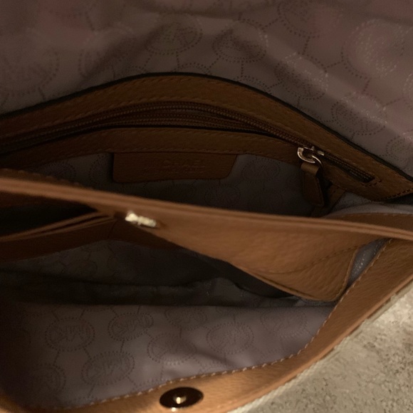 MK purse - Picture 3 of 4